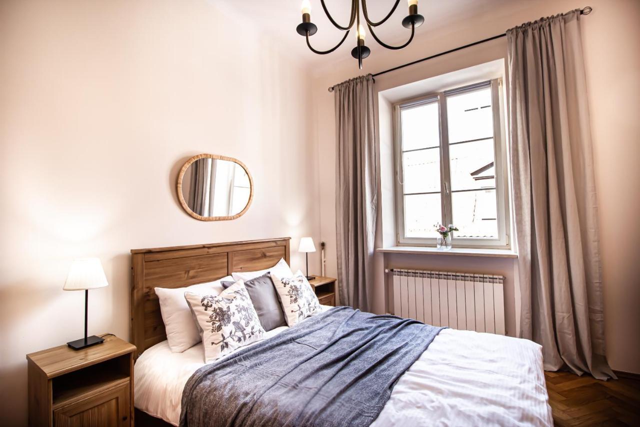 Swietojanska Old Town Apartment Varşovia Exterior foto